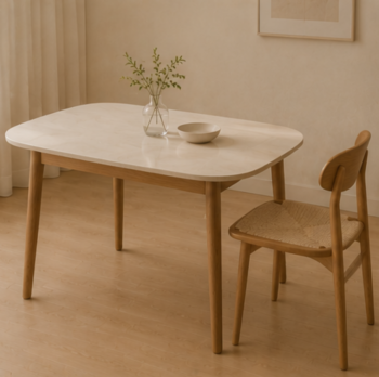 Creative Dining Table with Rounded Corners (Small Spaces)